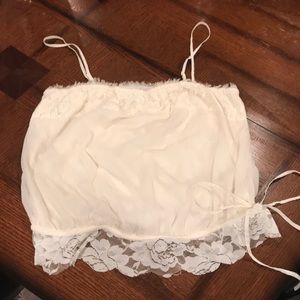 American Eagle cream lace tank top